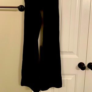 Lululemon Black, excellent condition flare bottom pants, size 4